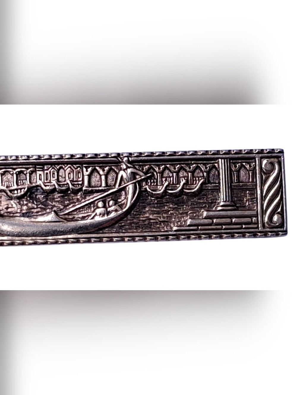 Vintage Venice Gondola Tie Bar Clip Gold Tone Italian Souvenir Travel Scene - Picture 4 of 7